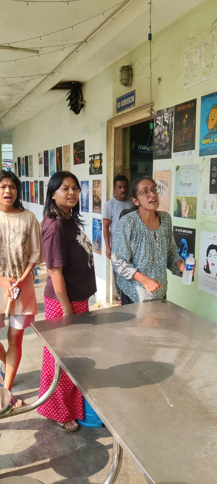 হাফ প্যান্ট বাহিনীর সন্ত্রাসে, বন্ধ হলো অখিল ভারত গ্রাহক পঞ্চায়েত অনুষ্ঠান,