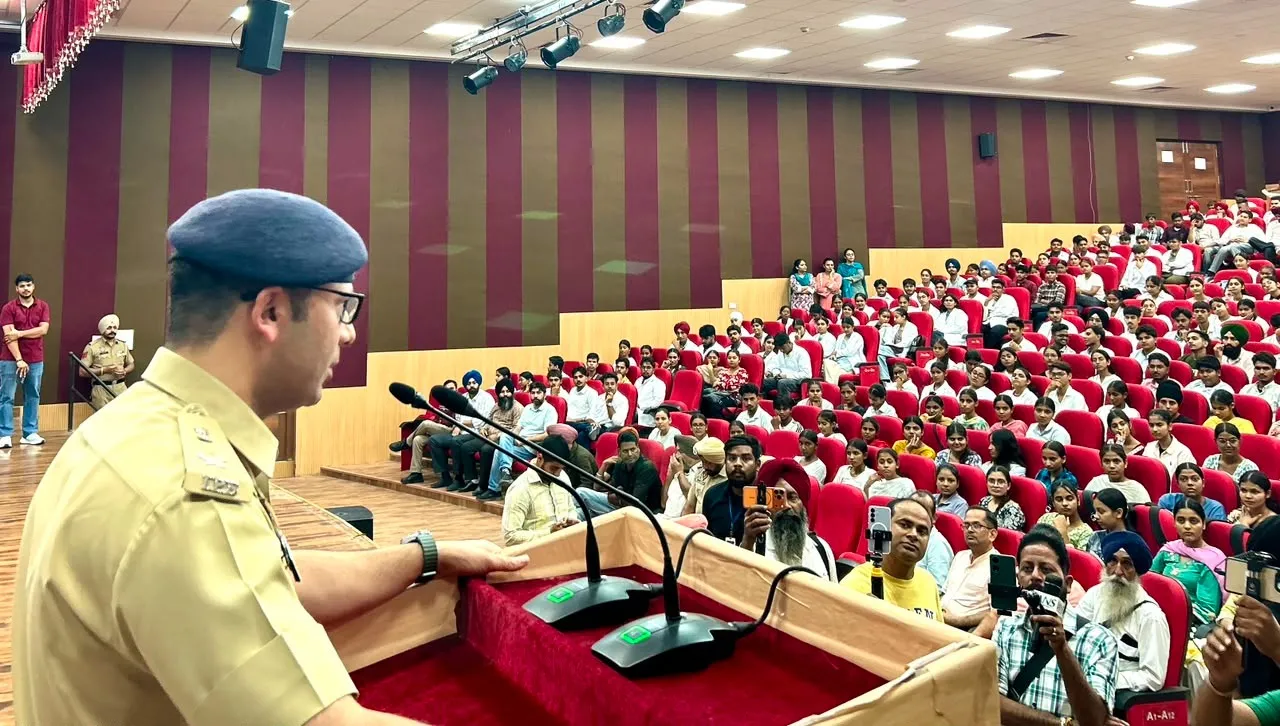 ਐੱਮ.ਆਰ.ਐੱਸ.ਪੀ.ਟੀ.ਯੂ. ਦੇ ਵਿਦਿਆਰਥੀਆਂ ਨਾਲ ਡੀ.ਸੀ.-ਐੱਸ.ਐੱਸ.ਪੀ. ਦੀ ਰੂ-ਬ-ਰੂ