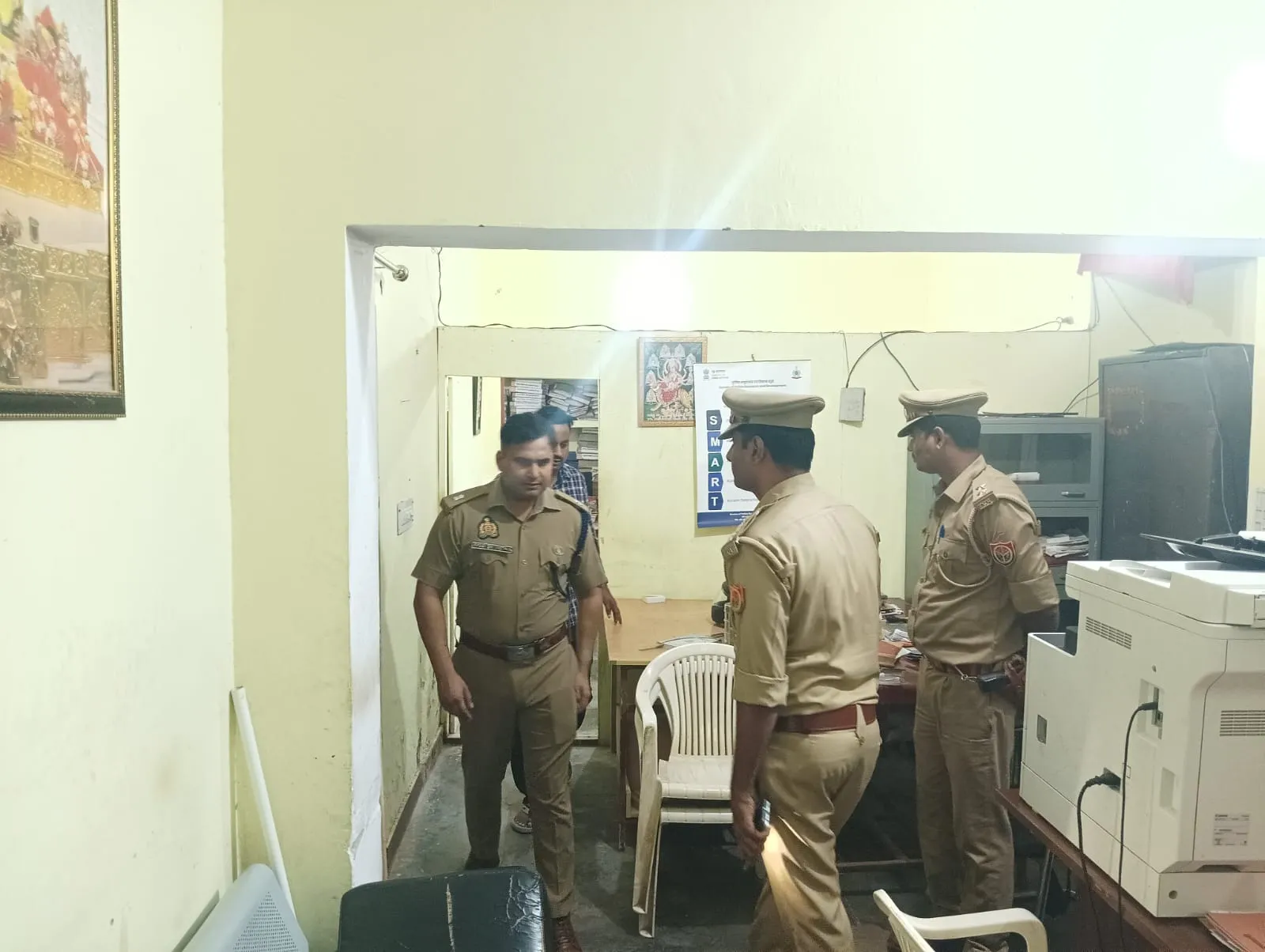 एसपी उत्तरी ने बीघापुर थाने का किया औचक निरीक्षण, दिए प्रभावी पुलिसिंग के निर्देश