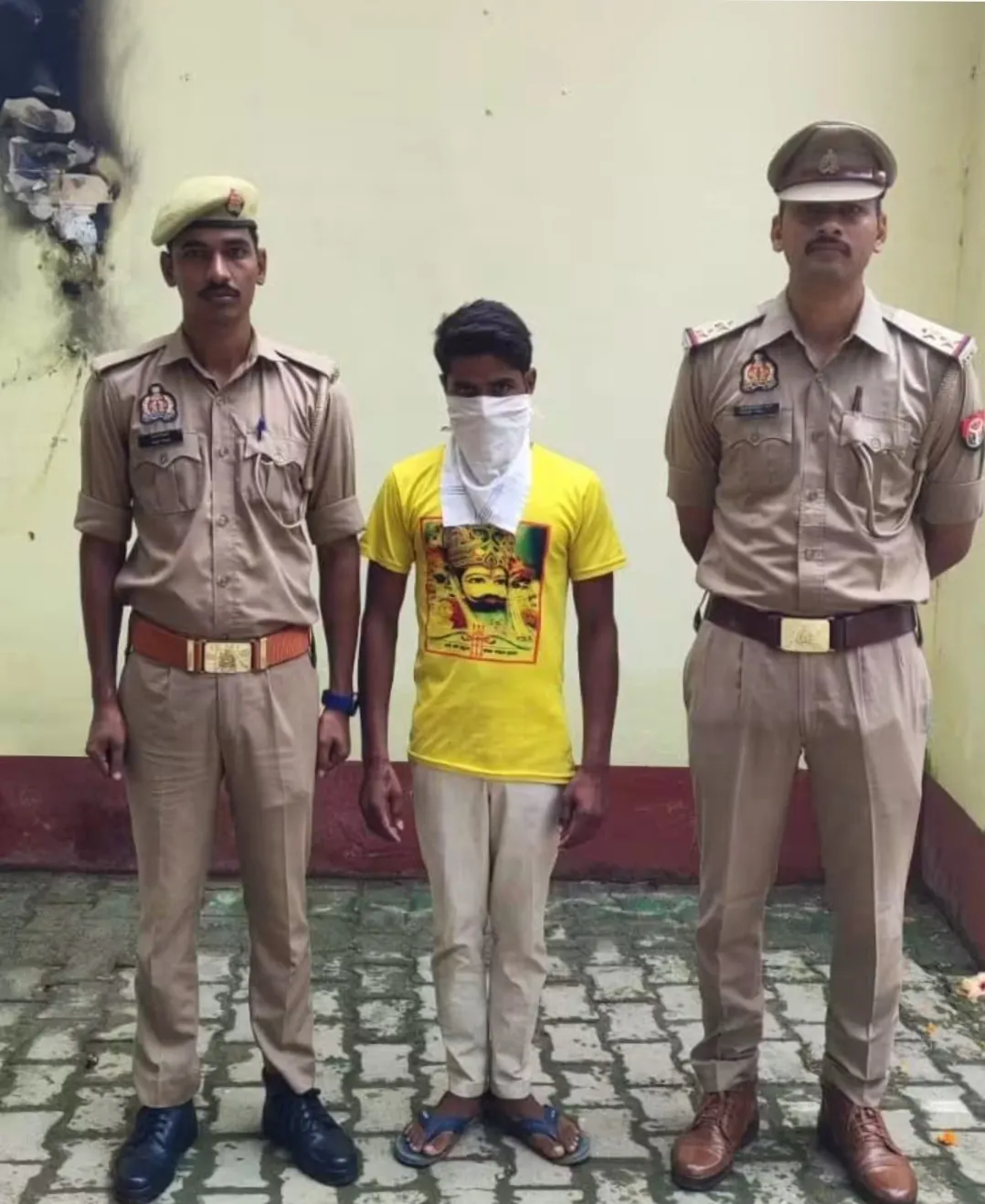 🚨 महराजगंज: पनियरा पुलिस की बड़ी कार्रवाई, गुंडा अधिनियम में एक आरोपी गिरफ्तार