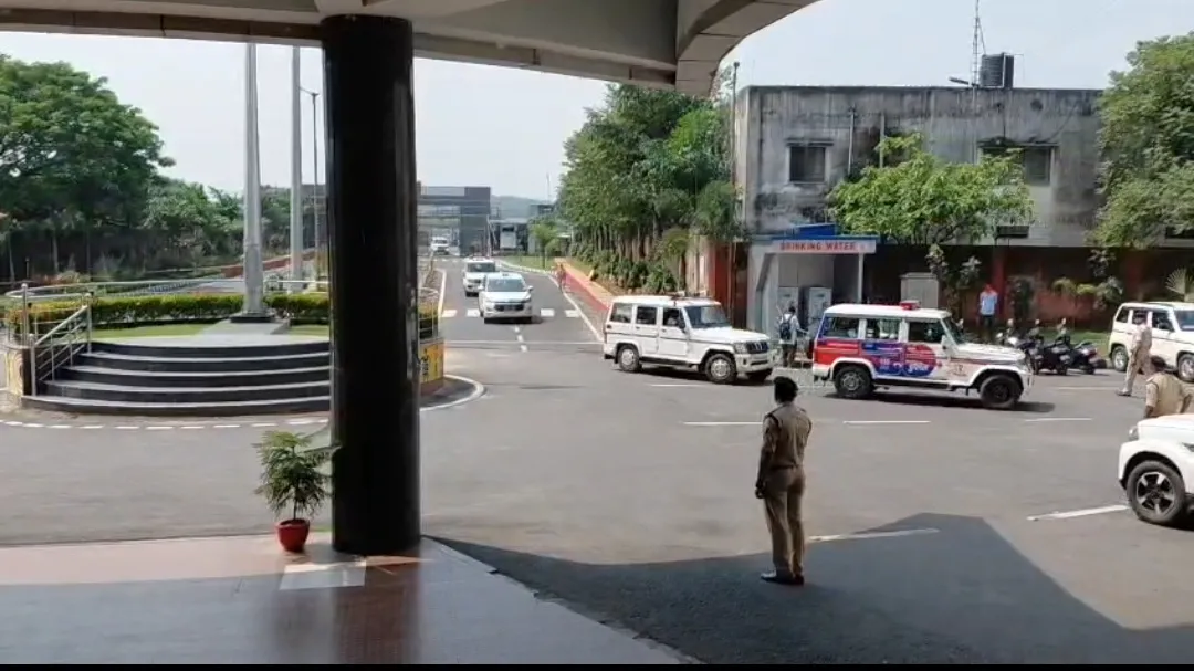 दुर्गा पूजा को लेकर IG शैलेन्द्र कुमार सिन्हा ने की हाईलेवल बैठक, सुरक्षा को लेकर दिए सख्त निर्देश