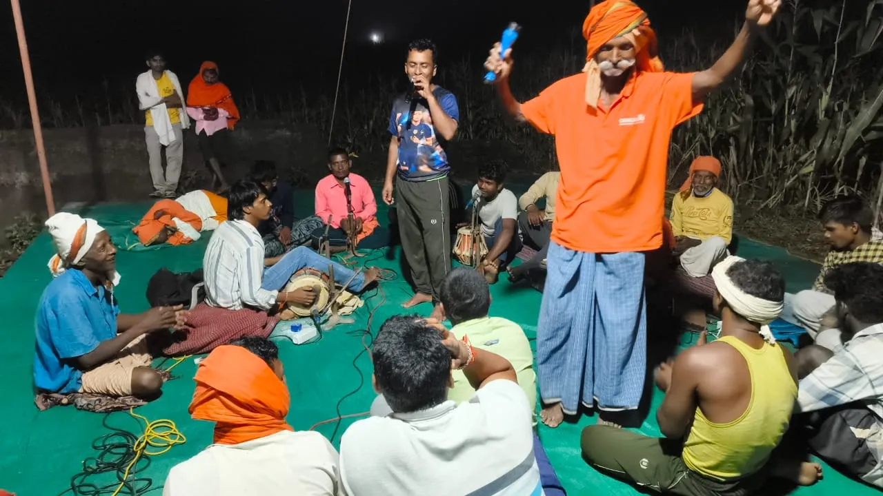 कर्री में अखंड हरिकीर्तन का भव्य आयोजन, ‘हरे रामा हरे कृष्णा’ की गूंज