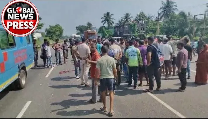 ଖନ୍ତାପଡ଼ାରେ ମର୍ମନ୍ତୁଦ ସଡ଼କ ଦୁର୍ଘଟଣା, ପରୀକ୍ଷାର୍ଥୀ ମୃତ; ଅଧ୍ୟାପିକା ଗୁରୁତର