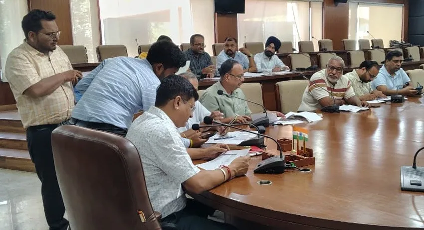 ਵਪਾਰੀਆਂ ਦੀਆਂ ਸਮੱਸਿਆਵਾਂ ਦੇ ਹੱਲ ਲਈ ਬਠਿੰਡਾ ’ਚ ਹਫ਼ਤਾਵਾਰੀ ਬੈਠਕ