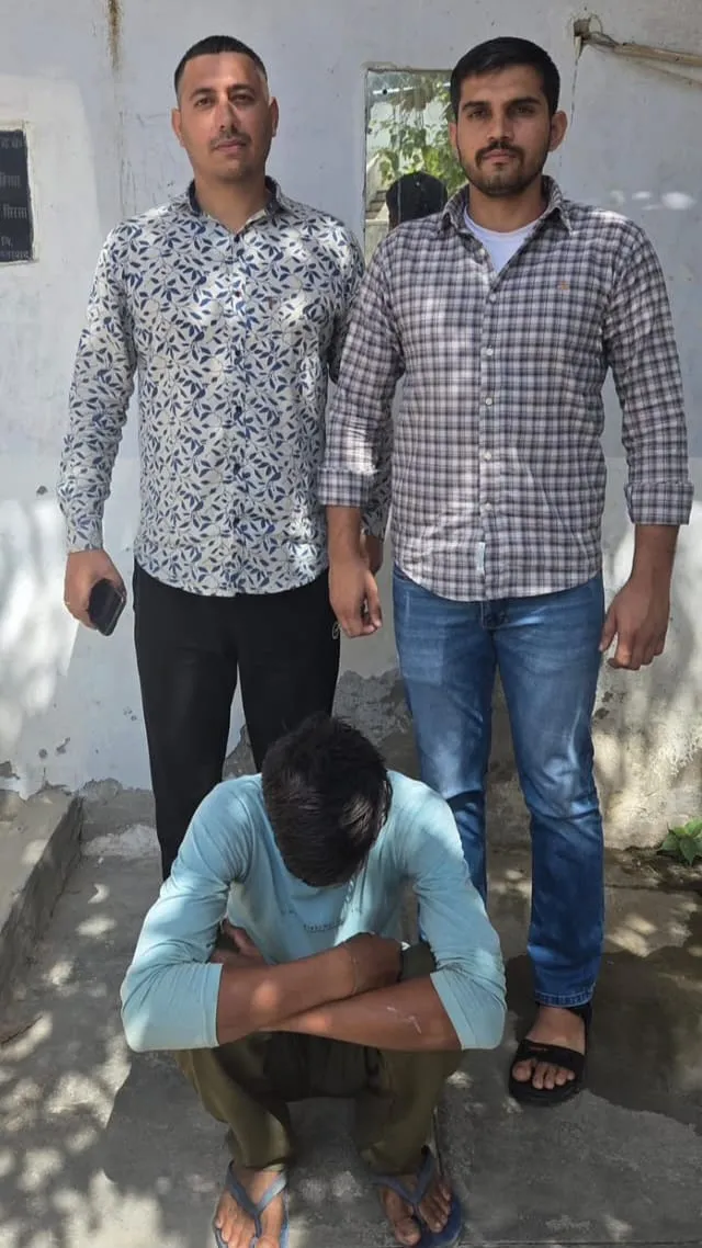 बाइक चोरी की वारदातों को अंजाम देने वाला आरोपी गिरफ्तार, चोरीशुदा बाइक बरामद