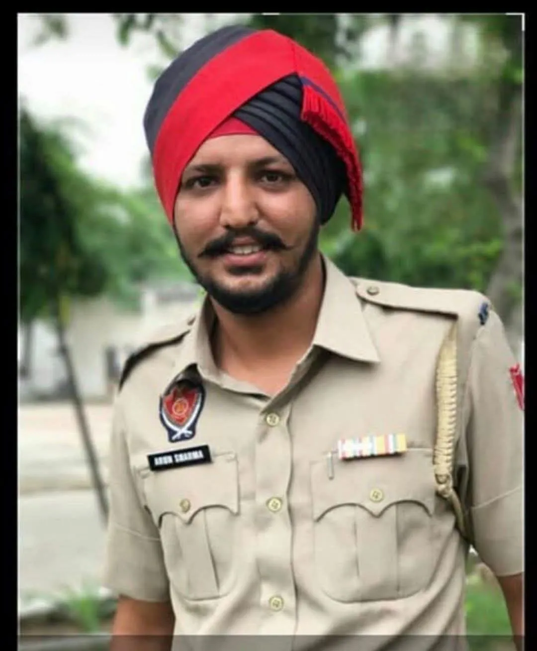 ਖੰਨਾ ਪੰਜਾਬ ਪੁਲਿਸ ਦਾ ਸਿਪਾਹੀ 10 ਗ੍ਰਾਮ ਹੈਰੋਇਨ ਸਮੇਤ ਕਾਬੂ।