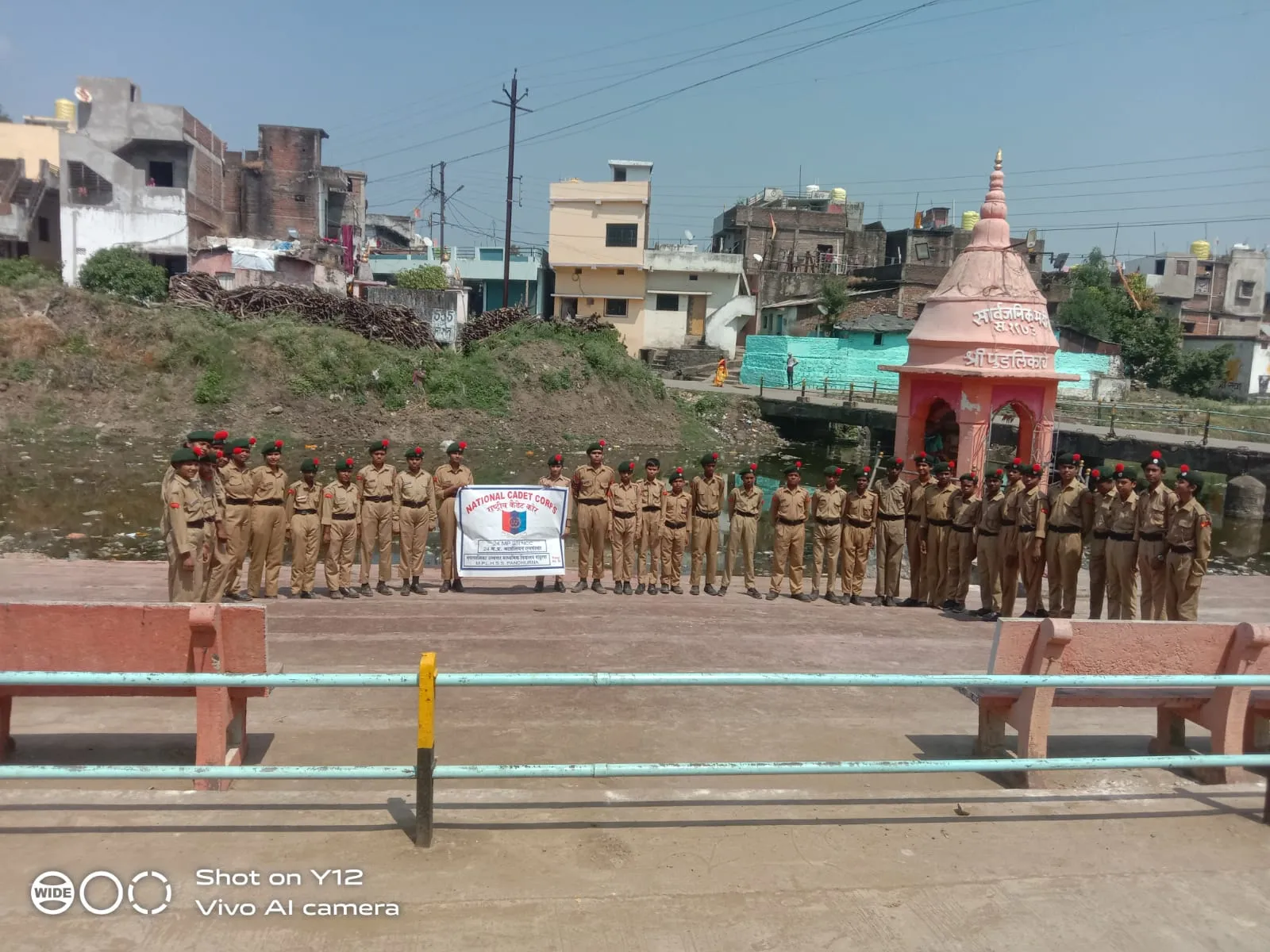 प्लास्टिक के खिलाफ एनसीसी कैडेट्स ने संभाला मोर्चा, चंद्रभागा नदी से जुटाया 20 किलो कचरा