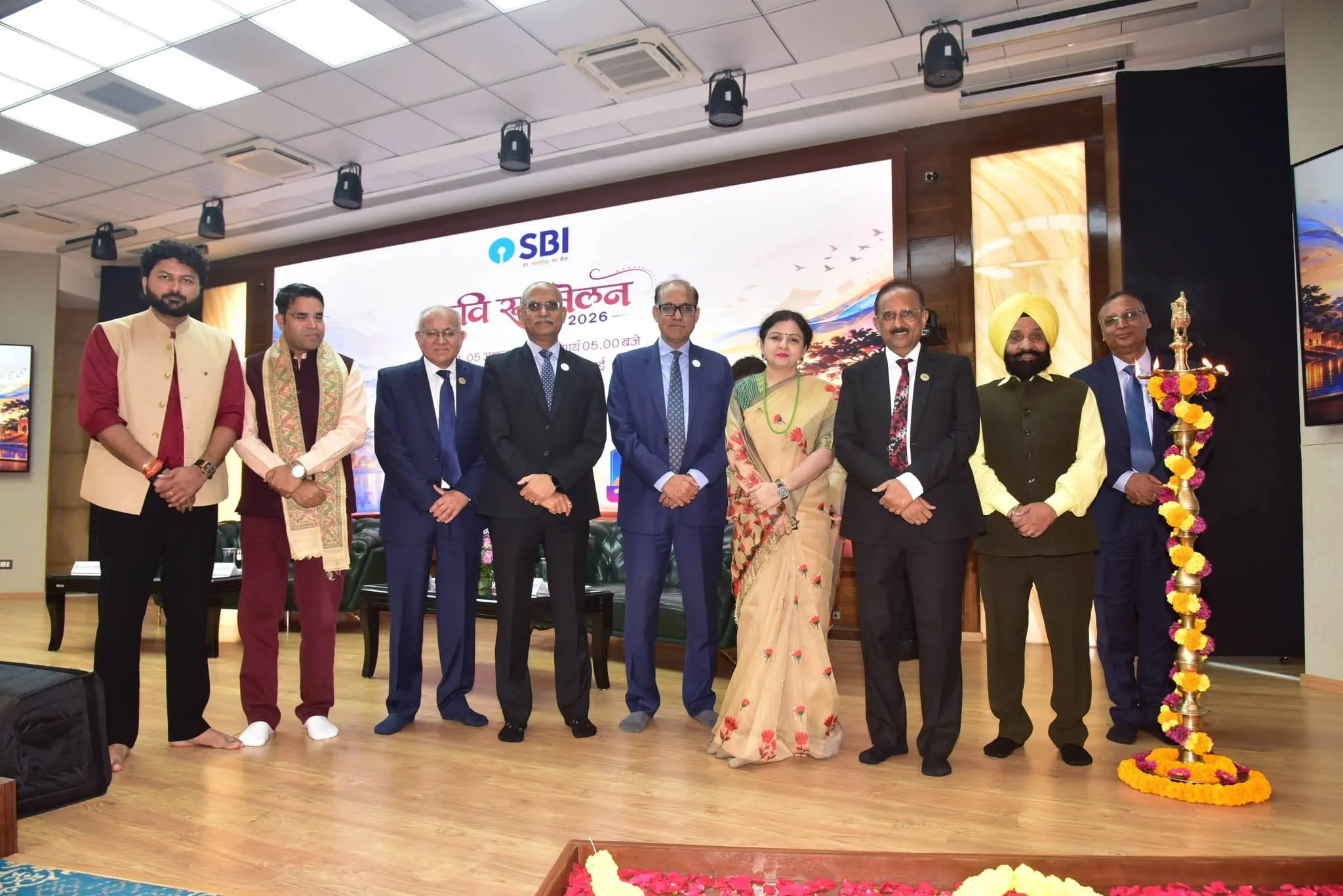 Secretary, DFS, Shri Sanjay Lohiya chaired a review meeting with heads of all Public Sector Banks & Executive Directors
