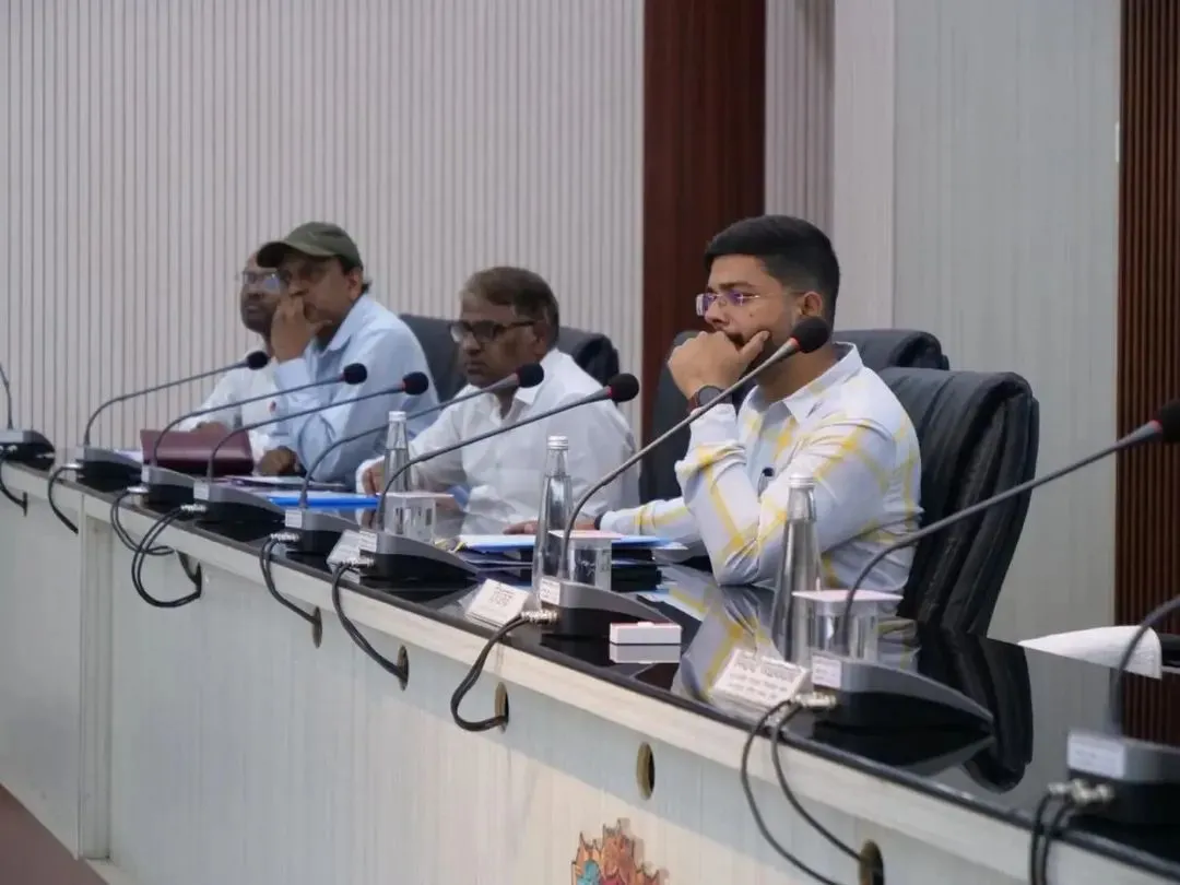 कोशी स्नातक निर्वाचन क्षेत्र 2026: महानंदा सभागार में माइक्रो प्रेक्षकों का प्रथम प्रशिक्षण कार्यक्रम आयोजित
