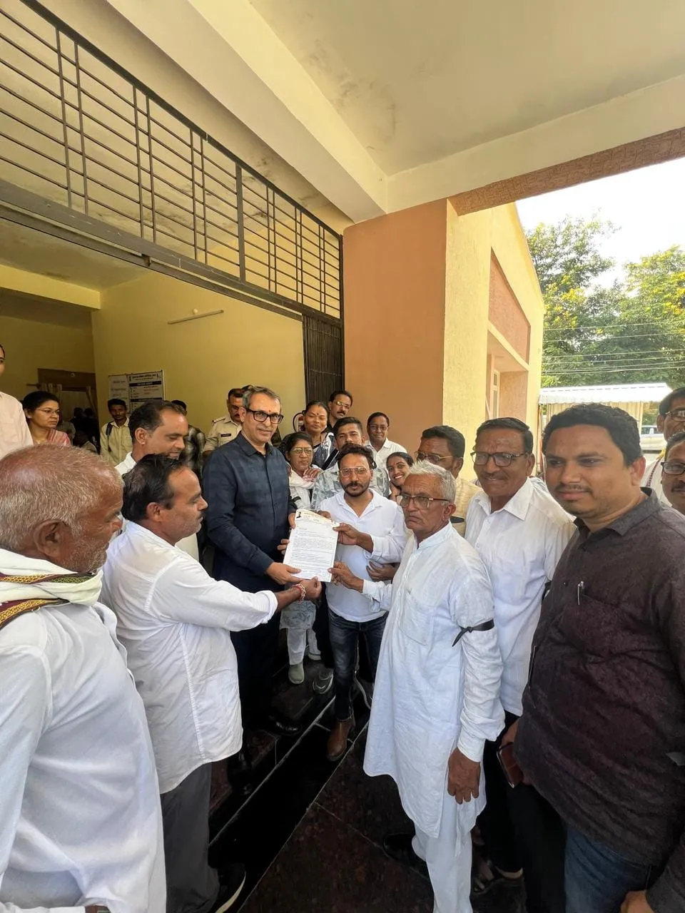 'लोकतंत्र के लिए काला दिवस’ मनाकर कांग्रेस ने निर्वाचन आयोग पर उठाए सवाल