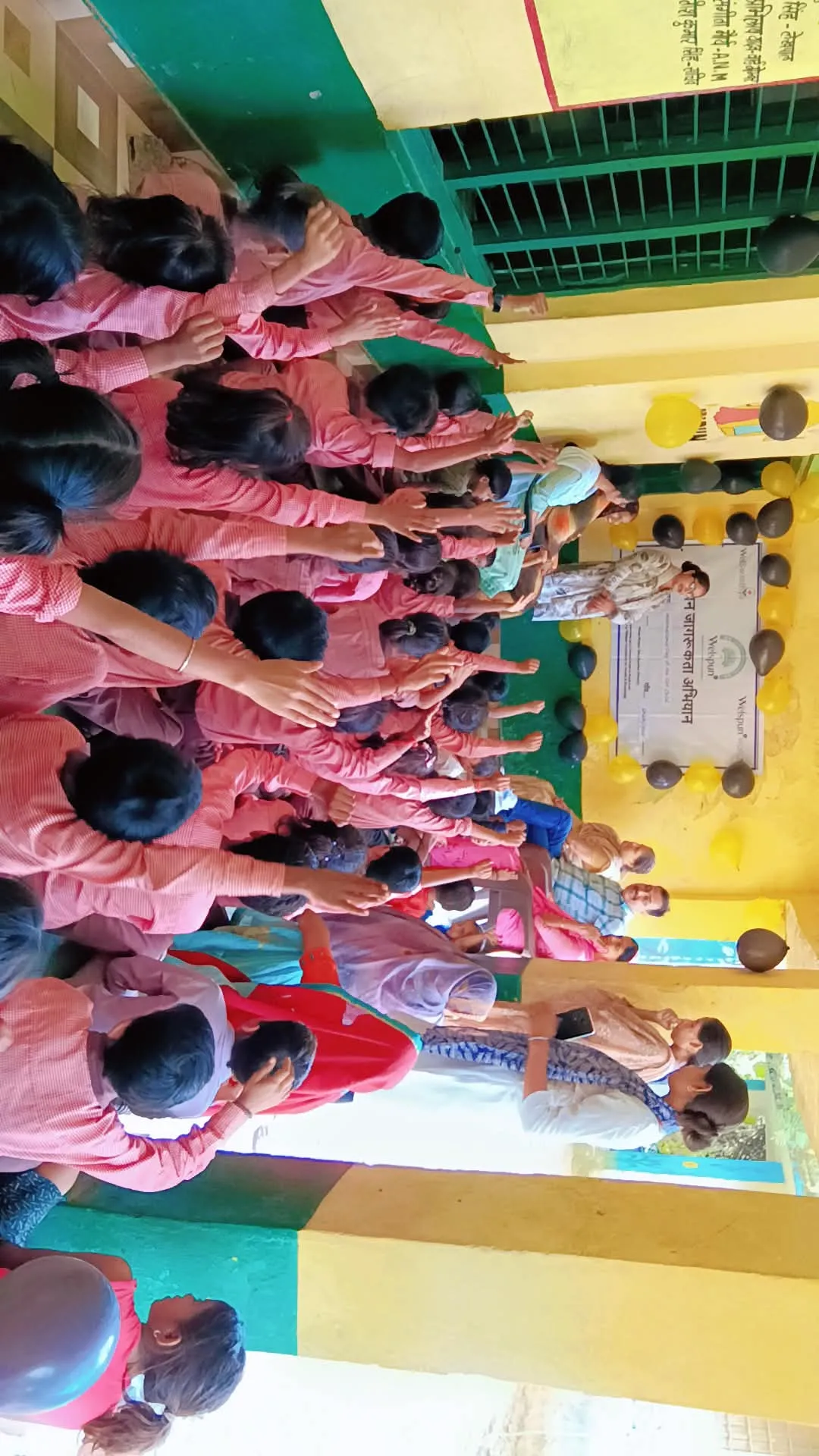 बेटियों की शिक्षा और अधिकारों के प्रति किया जागरूक