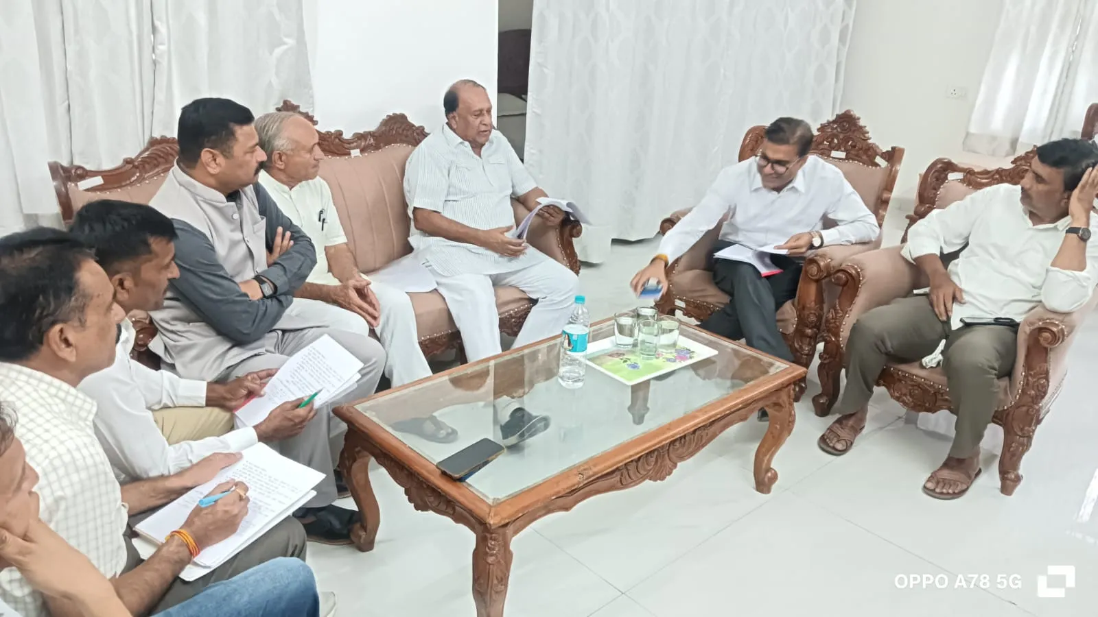 विधायक भंवरसिंह शेखावत ने धार  कलेक्टर से की चर्चा, सूखा घोषित करने से लेकर सड़क स्वास्थ्य और पेयजल सहित विभिन्न मुद्दे