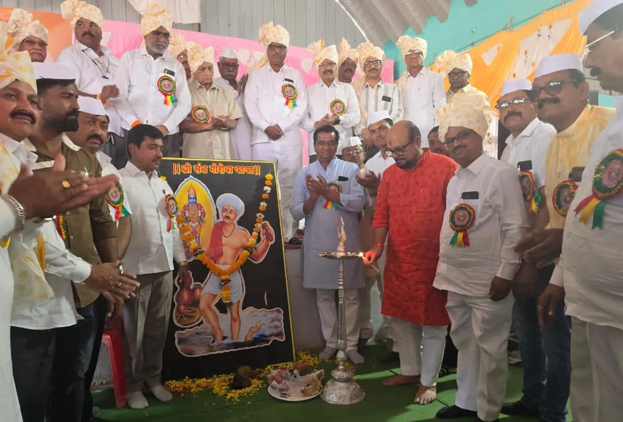 कुंभार समाजाच्या प्रगतीसाठी सदैव पाठीशी; माझे दरवाजे कायम खुले – पालकमंत्री गुलाबराव पाटील