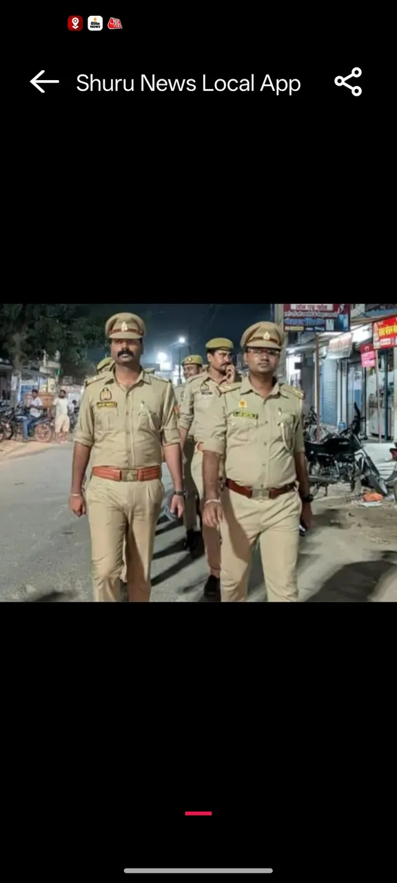 घघसरा चौकी ने किया फ्लैग मार्च