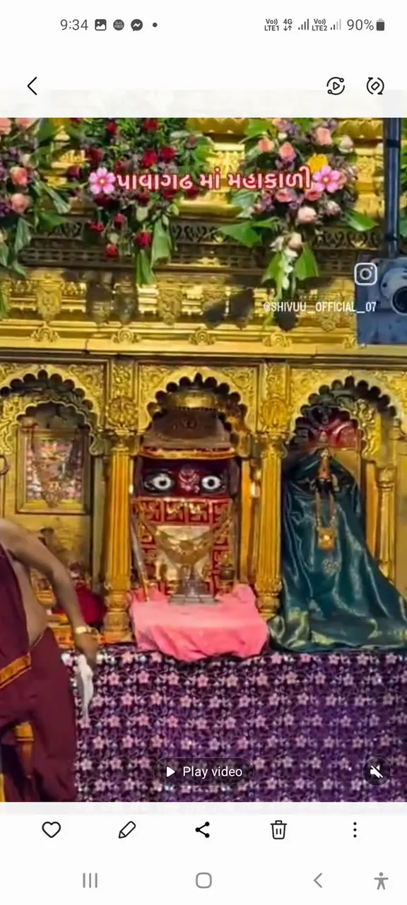 ાવાગઢ ખાતે માં કાલિકા દર્શન માટે ભક્તોની ભારે ભીડ
