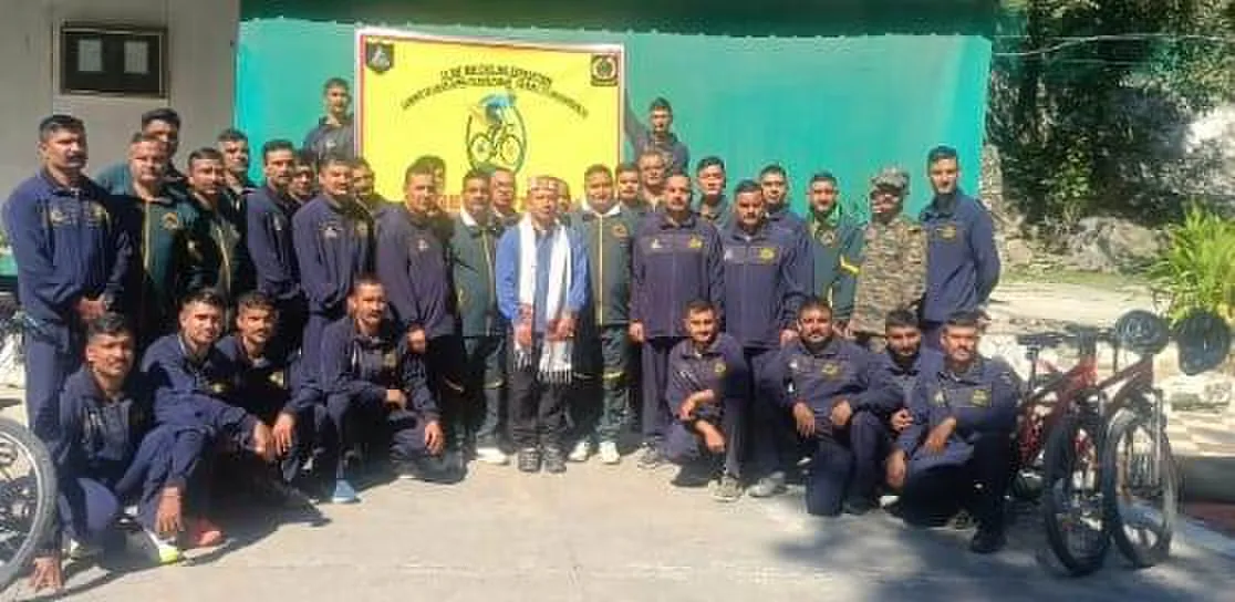 80वें इन्फैंट्री दिवस पर सेना की साइकिल यात्रा झलोगी पहुंची: 133 इको टास्क फोर्स ने किया भव्य स्वागत