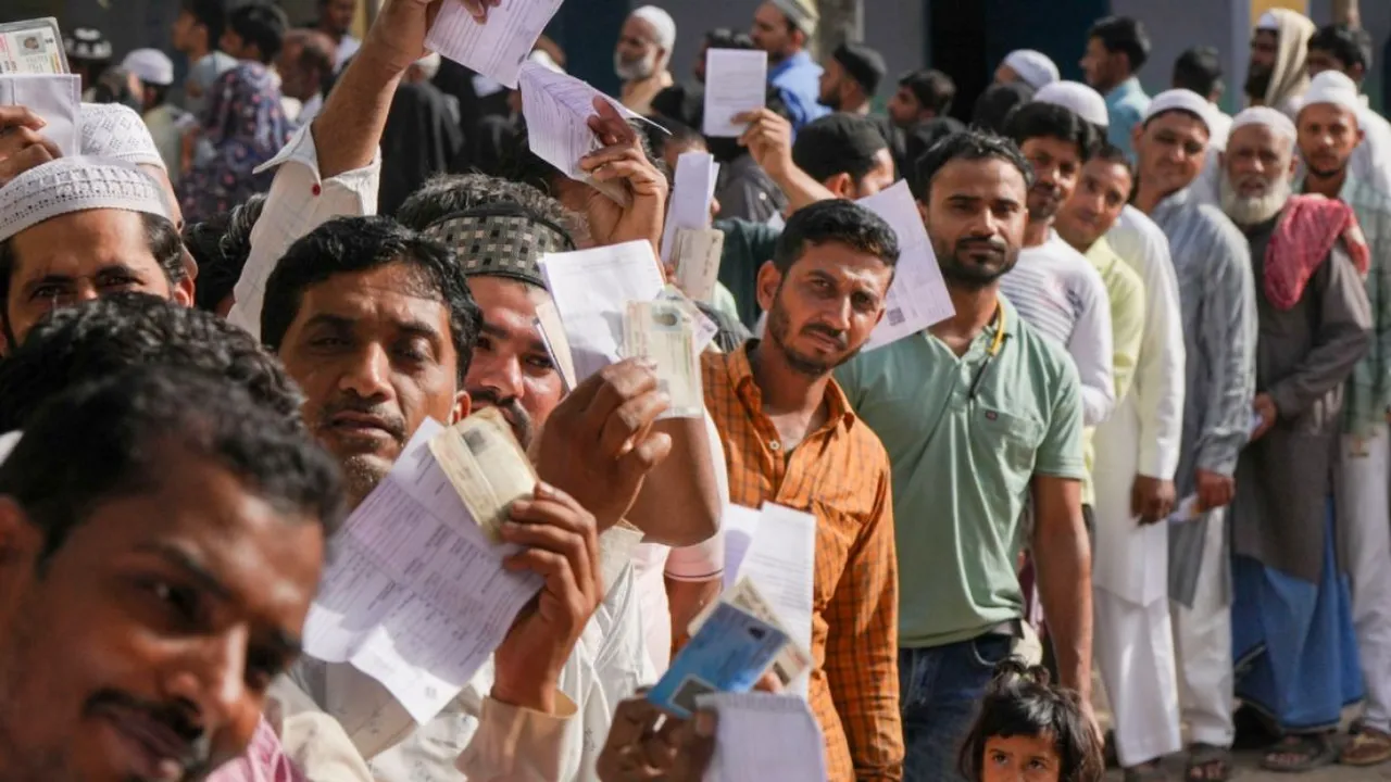 क्या उत्तर प्रदेश में पंचायत चुनाव होंगे या लोकतंत्र यूँ ही इंतज़ार करता रहेगा?