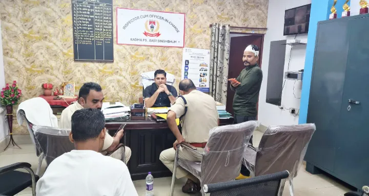 JAMSHEDPUR : कदमा में युवक पर जानलेवा हमले को लेकर सख्त हुए सिटी एसपी