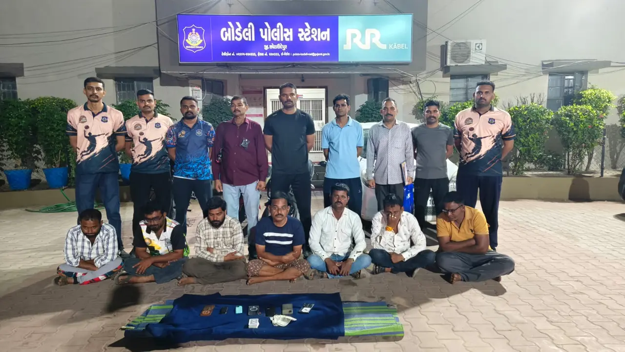 गुजरात के छोटा उदयपुर जिले के बोदेली पुलिस स्टेशन के पुलिस ने जुआरियो को पकड़ कर कायदेसर कार्यवाही की