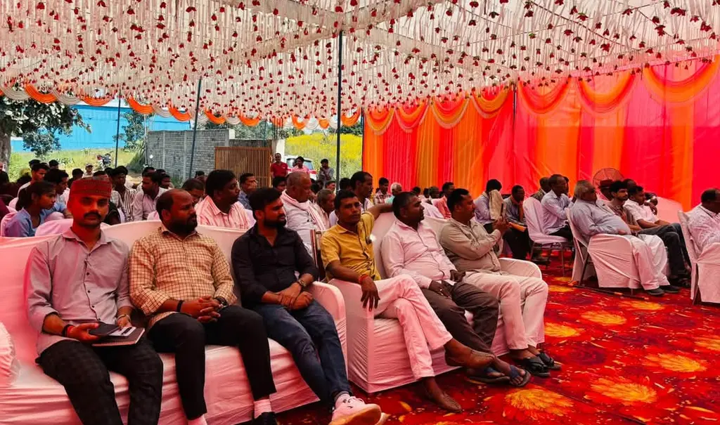 ेवसर के बूथ 126 पर ‘मन की बात’ का सामूहिक श्रवण, जनभागीदारी और राष्ट्र निर्माण का संदेश गूंजा