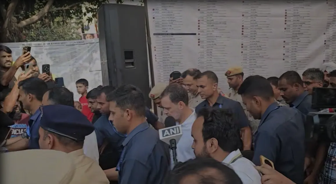 Who Stole Their Vote  Rahul Gandhi Meets Delhi Voter