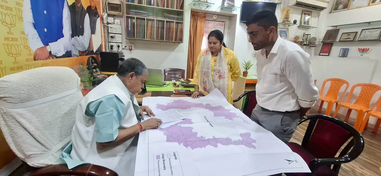 पूर्णिया विधायक जनसंपर्क कार्यालय में नगर विकास एवं आवास विभाग, पटना के निर्देशानुसार प्रस्तावित नए पूर्णिया नगर पर चर