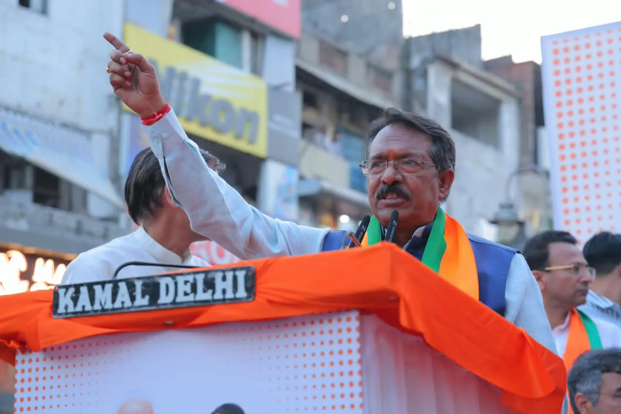 भाजपा ने चाँदनी चौक में आयोजित की "लोकतंत्र बचाओ - अराजकता हटाओ" पदयात्रा