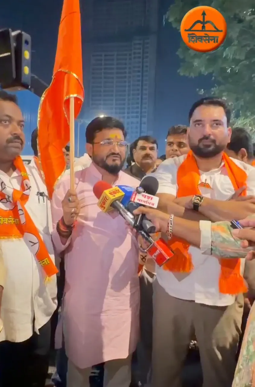 हानगरपालिका में पत्रकारों के कथित अपमान पर शिवसेना जिला प्रमुख संदीप तिवारी ने कार्रवाई की मांग क