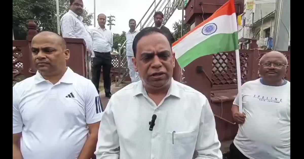 जालौन

जालौन में सरदार वल्लभभाई पटेल की जयंती पर आयोजित हुई रन फॉर यूनिटी,