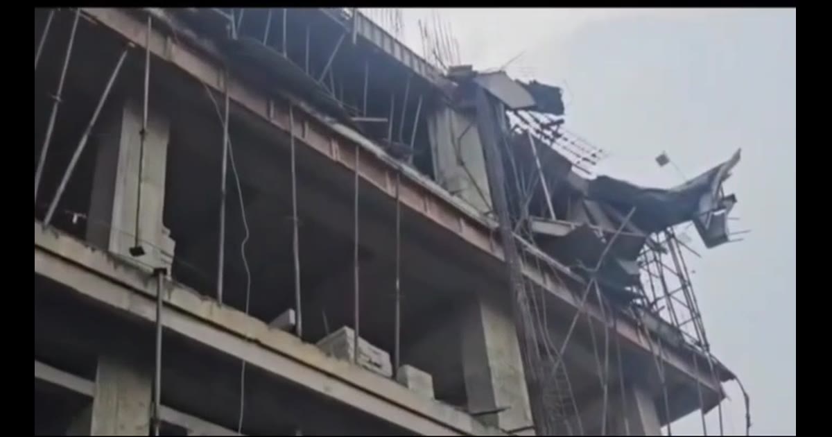 रुकमणि विहार में निर्माणाधीन ओमेक्स सिटी मॉल की सेंटरिंग भरभराकर गिरी, मजदूर की मौत

वृंदावन में बड़ा हादसा—मलबे में दबे