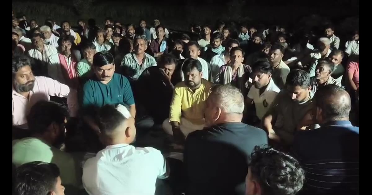 इस दुख की घड़ी में हम आपके साथ हैं। जो हुआ वो बहुत ही दुखद है। आम आदमी पार्टी और मैं, चंचल तिवारी, आपके परिवार के साथ है