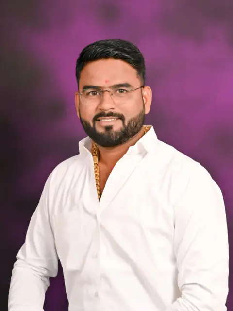 Nikesh Farad