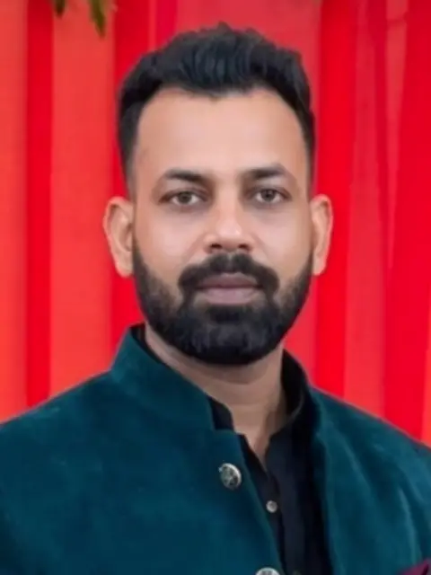 Shakir Hussain